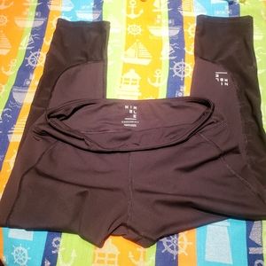 NIMBLE CAPRI LEGGING
